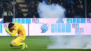 [中超]门前混战 周定洋补射扳平比分